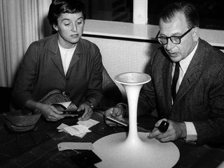 Design Dictionary: Tulip Chair - Photo 2 of 10 -