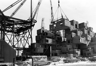 Construction took place from 1964 to 1967. The original project was adapted from Safdie’s graduate thesis at Montreal’s McGill University.