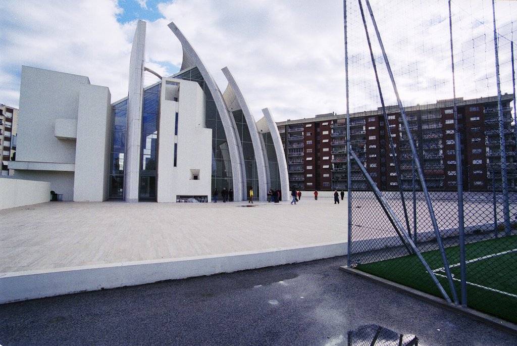 Photo 4 of 10 in 10 Inspiring Modern Churches - Dwell