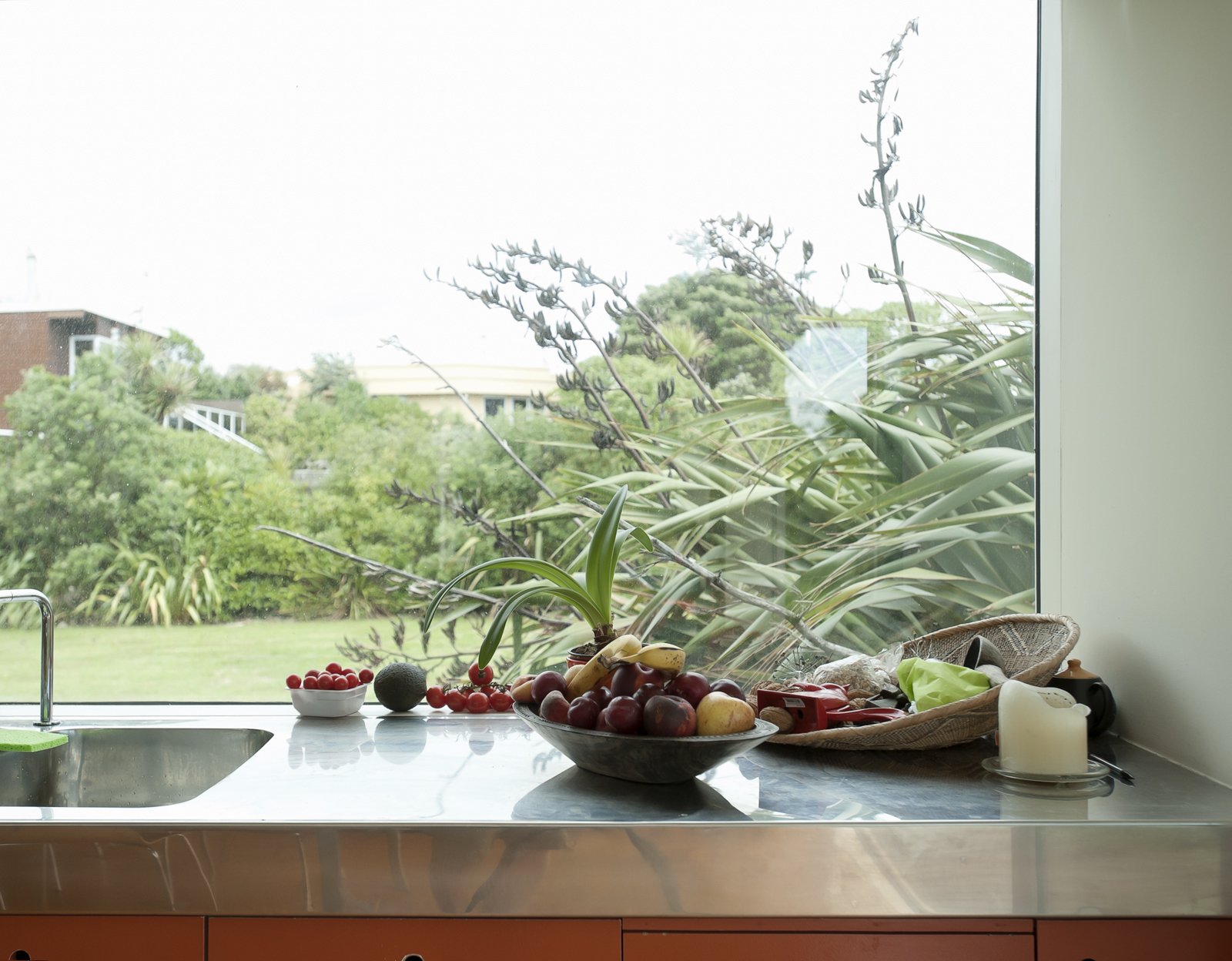 pros and cons of black stainless steel sink