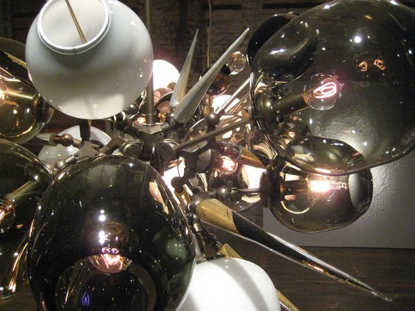 A close-up of the dramatic display by Lindsay Adelman, who is an expert user of blown-glass.
