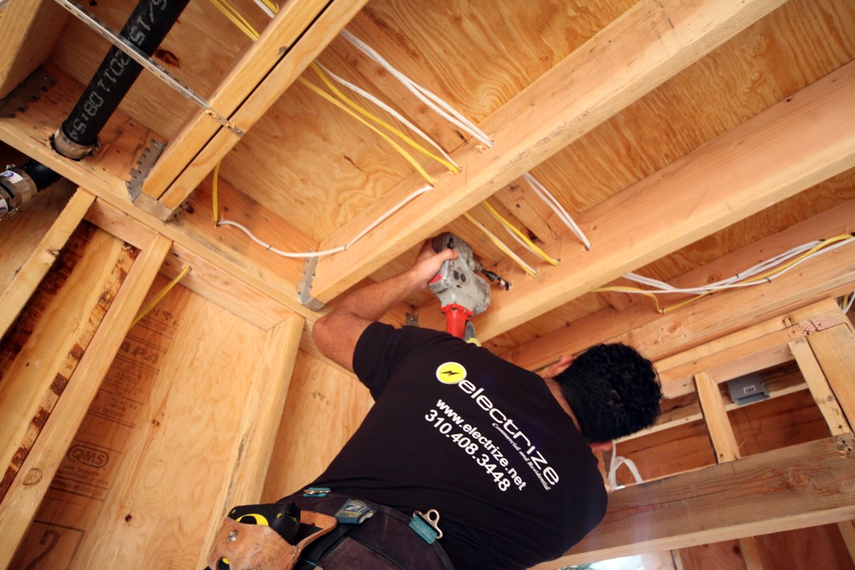 Photo 2 of 10 in Dwell Home Venice Part 13 Dwell