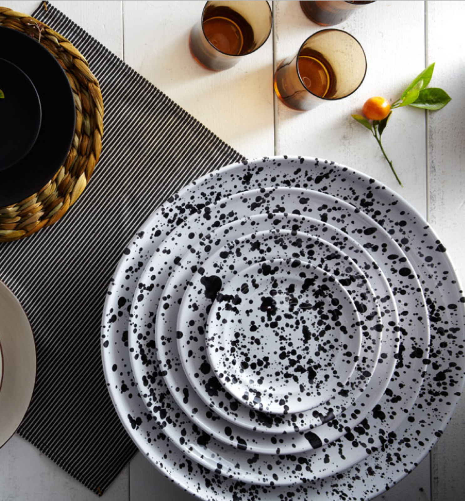 Photo 5 of 9 in How Much Should You Spend on Dinnerware? from Holiday