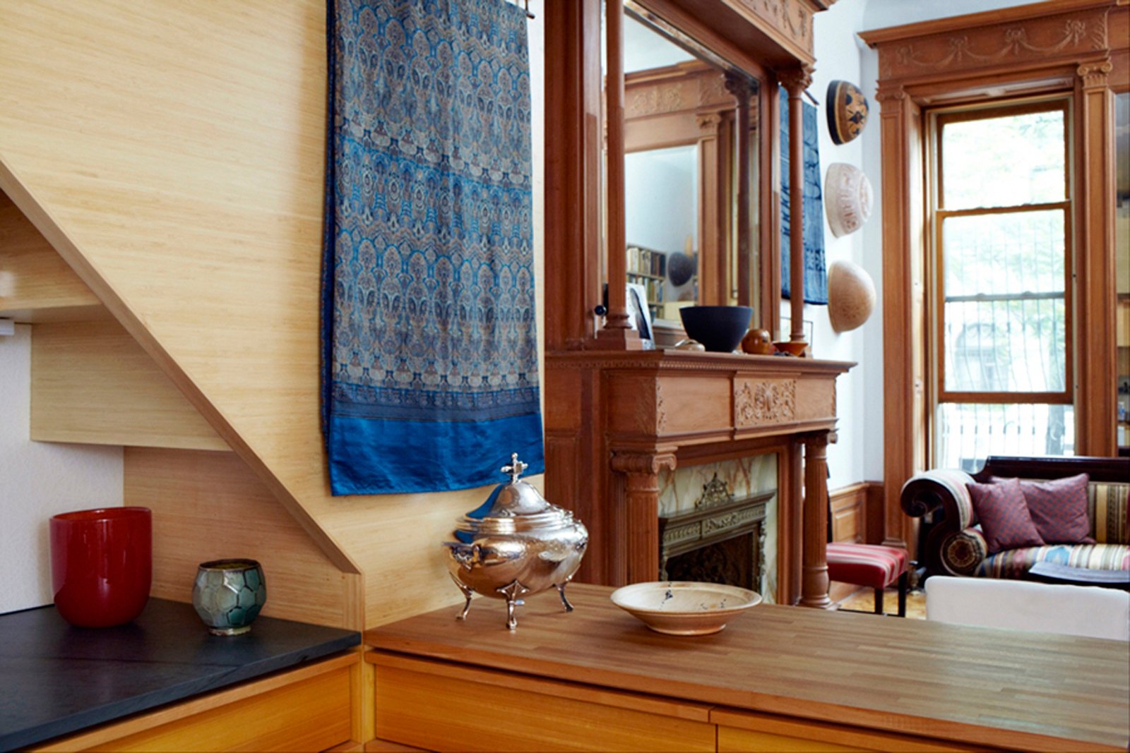 Photo 7 of 8 in A 240-Square-Foot “Shoebox” Apartment Gets a George ...