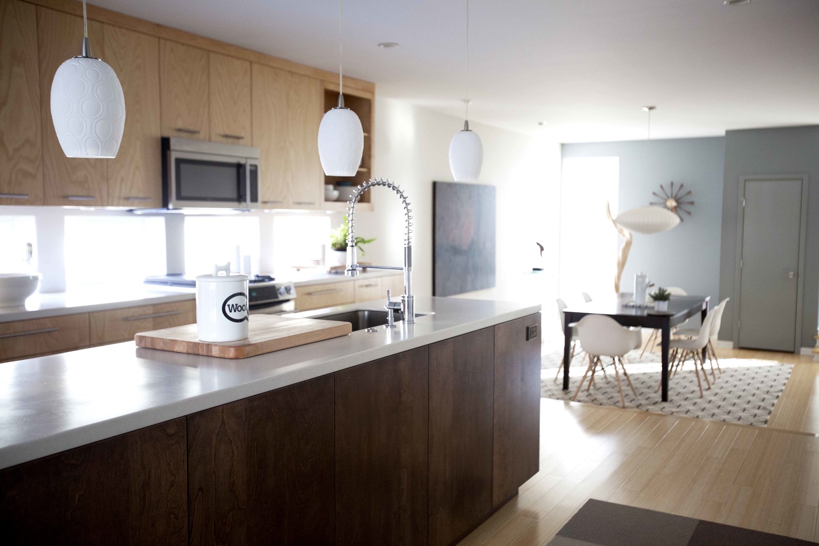 Photo 2 of 4 in Room We Love Sunny Modern Kitchen in Kansas by Allie