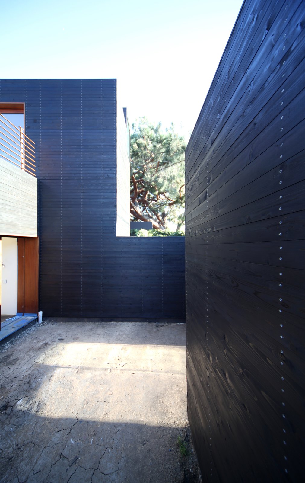 Photo 12 of 13 in Dwell Home Venice Part 17 Dwell