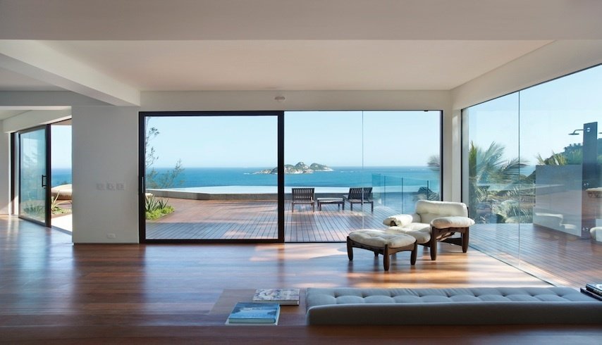 Photo 4 of 7 in Jaw-Dropping Modern Homes in Rio de Janeiro by Bridget ...