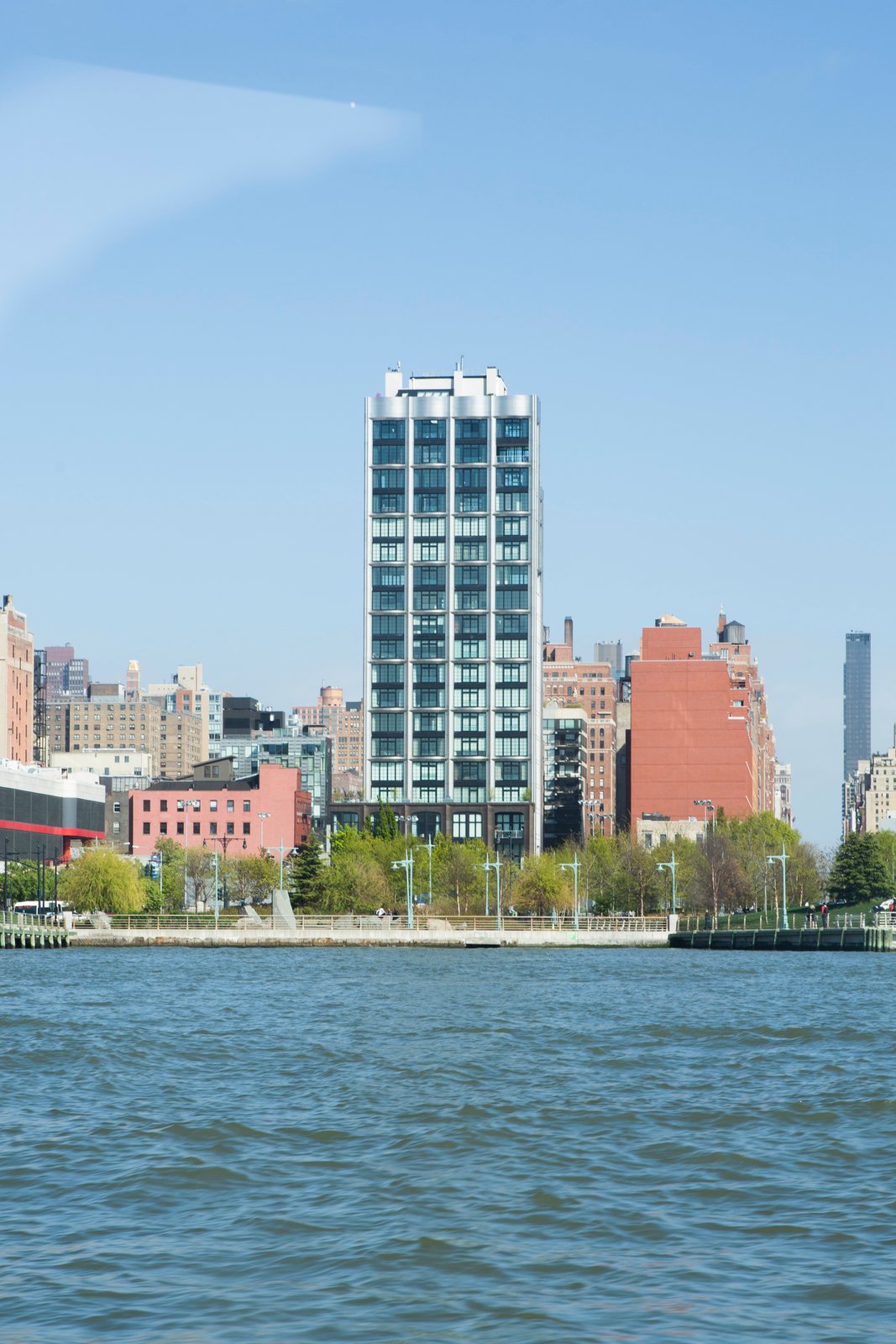 Photo 13 of 13 in Around Manhattan Architectural Boat Tours by AIA New