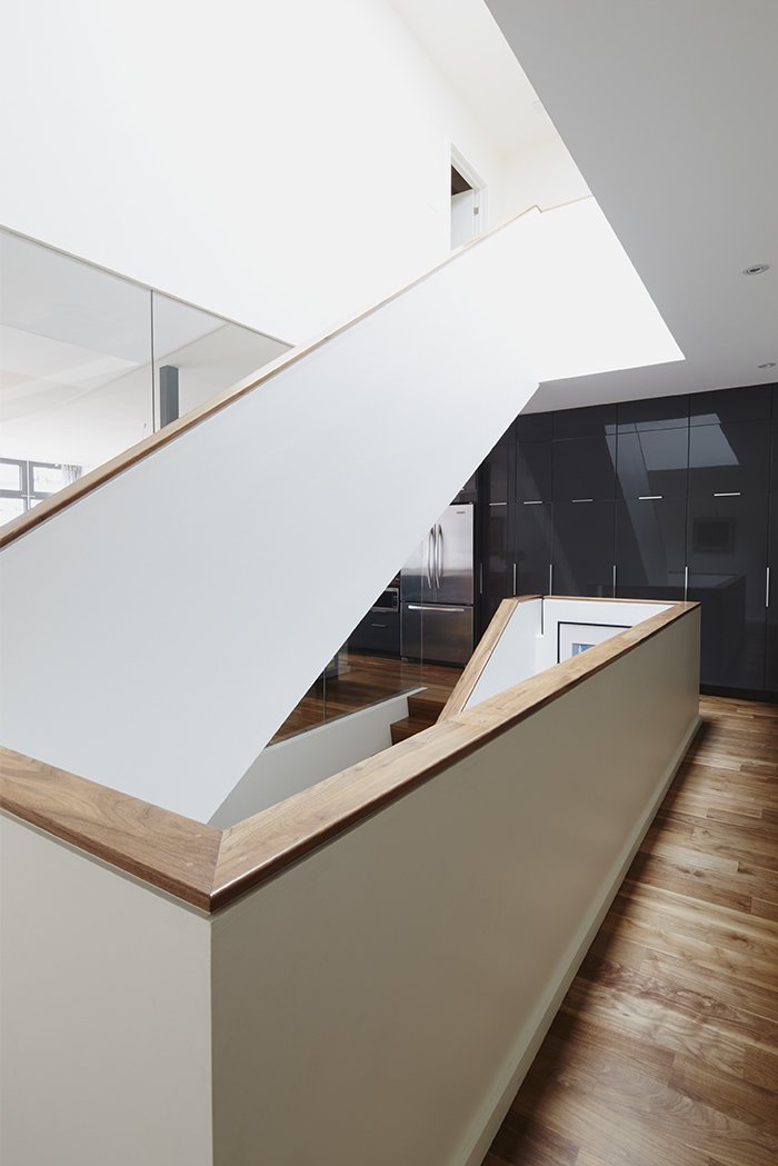 Photo 10 of 11 in 11 Homes That Take Staircase Design to the Next Level : The astonishing image capturing an stunning view. The tones are striking and blend perfectly. The layout looks fantastic, and the features are also extremely clear.