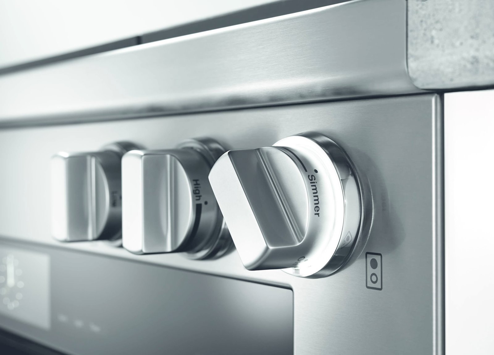 Photo 3 of 5 in Miele Starts 2016 Strong with a New Showroom, an Award