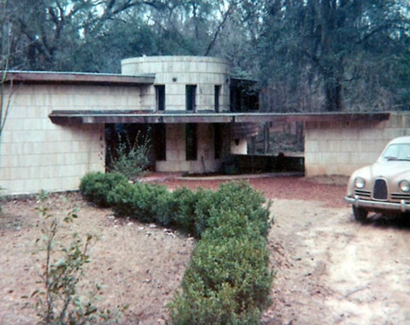 Frank Lloyd Wright's Endangered Spring House by Allie Weiss Dwell