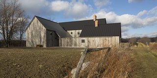 An Artist and Farmer Work With a Toronto-Based Studio to Build a Barn-Inspired Home