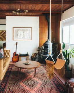 The Casita is completely immersed in nature, surrounded by hundreds of acres of protected land. Nestled up to the boulders, this is the perfect spot for starry skies and wildlife sightings. 