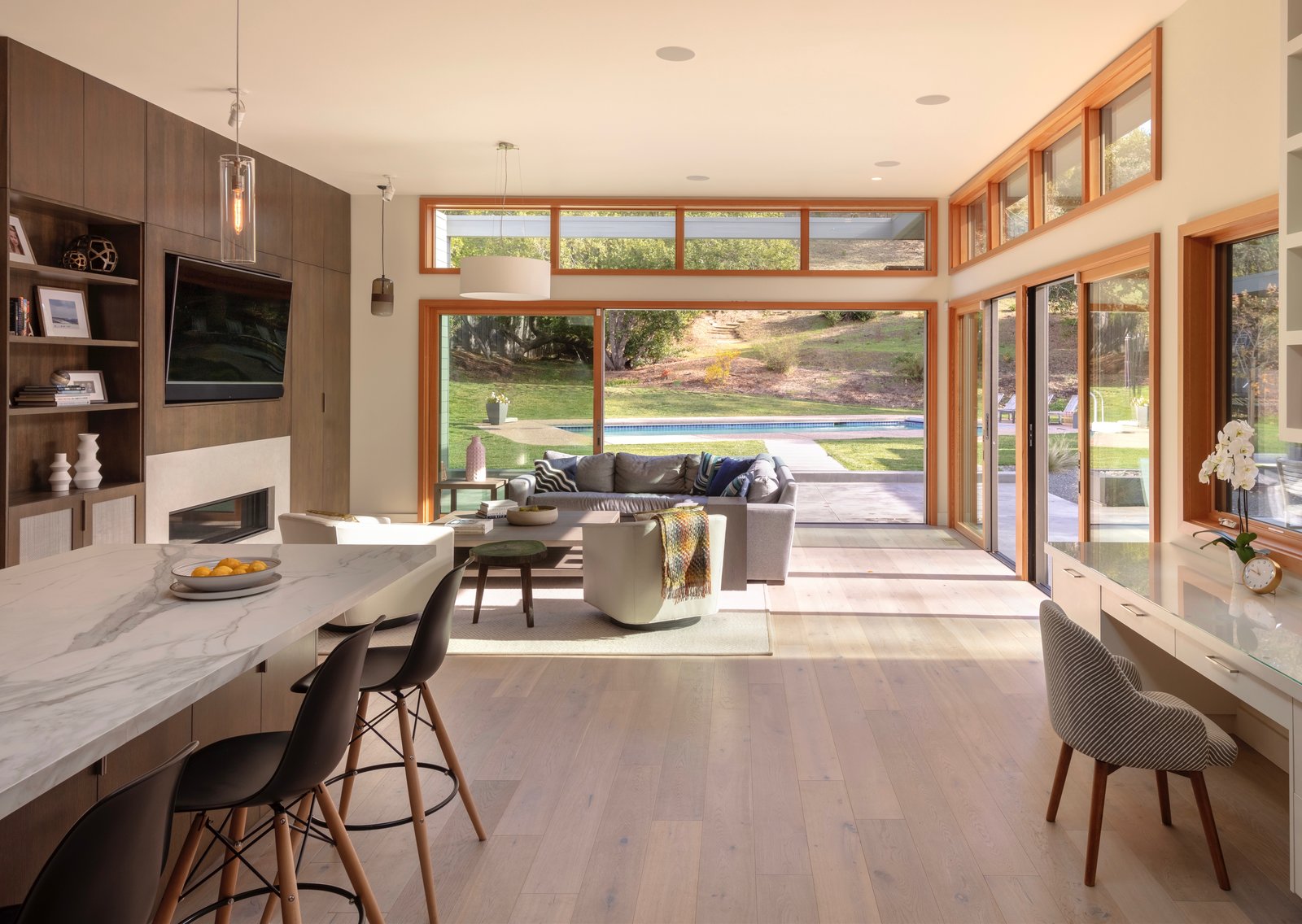 Photo 5 of 9 in 3 Dynamic Solutions For Championing ... Photo 5 of 9 in 3 Dynamic Solutions For Championing ... on Seamless Indoor Outdoor Living id=20216