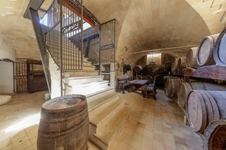 Along with a spacious wine cellar, other luxe amenities include a private spa, an artist’s studio, a home cinema, a library, and staff accommodation.