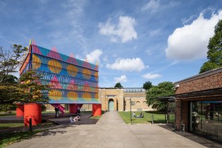 Adding to the architectural style of Soane’s iconic Dulwich Picture Gallery, The Colour Palace beautifully fuses both European and African traditions—resulting in one captivating celebration.