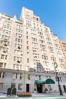 Designed by architect Emory Roth, the full-service building on West 12th Street is just a short stroll away from Union Square and Washington Square Park.