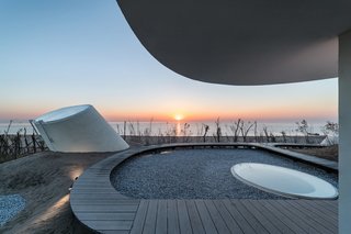 Blending into its surroundings, the museum is a stunning, secluded refuge for nature and art.