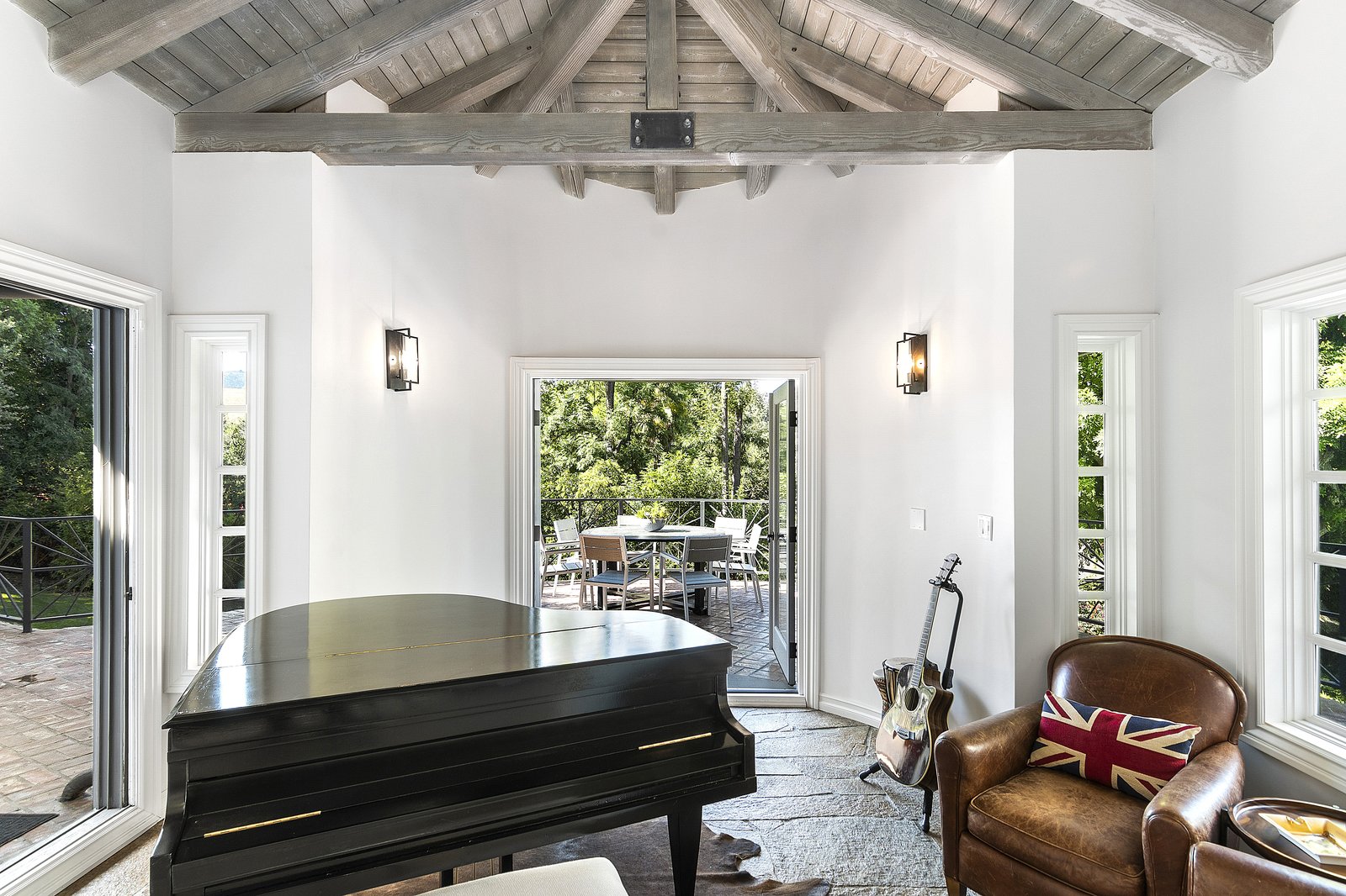 Photo 5 of 13 in Tom Petty’s Former Encino Pad Lists for 5M Dwell