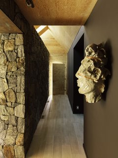 “When I walk through the house, I remember putting the plywood on the ceilings, which was not fun at all. But there’s a satisfaction in having been part of that process,” notes Craig.