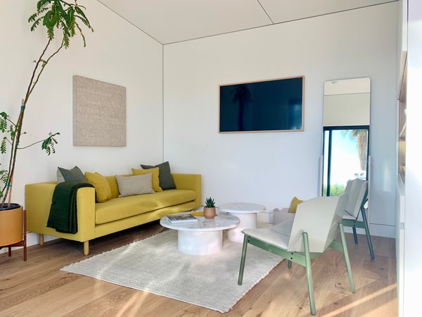 With the LivingHome 10, and any of Plant&rsquo;s designs, customers can choose between different interior and exterior finishes. A smart entertainment package can be added on to the stock suite of smart features.