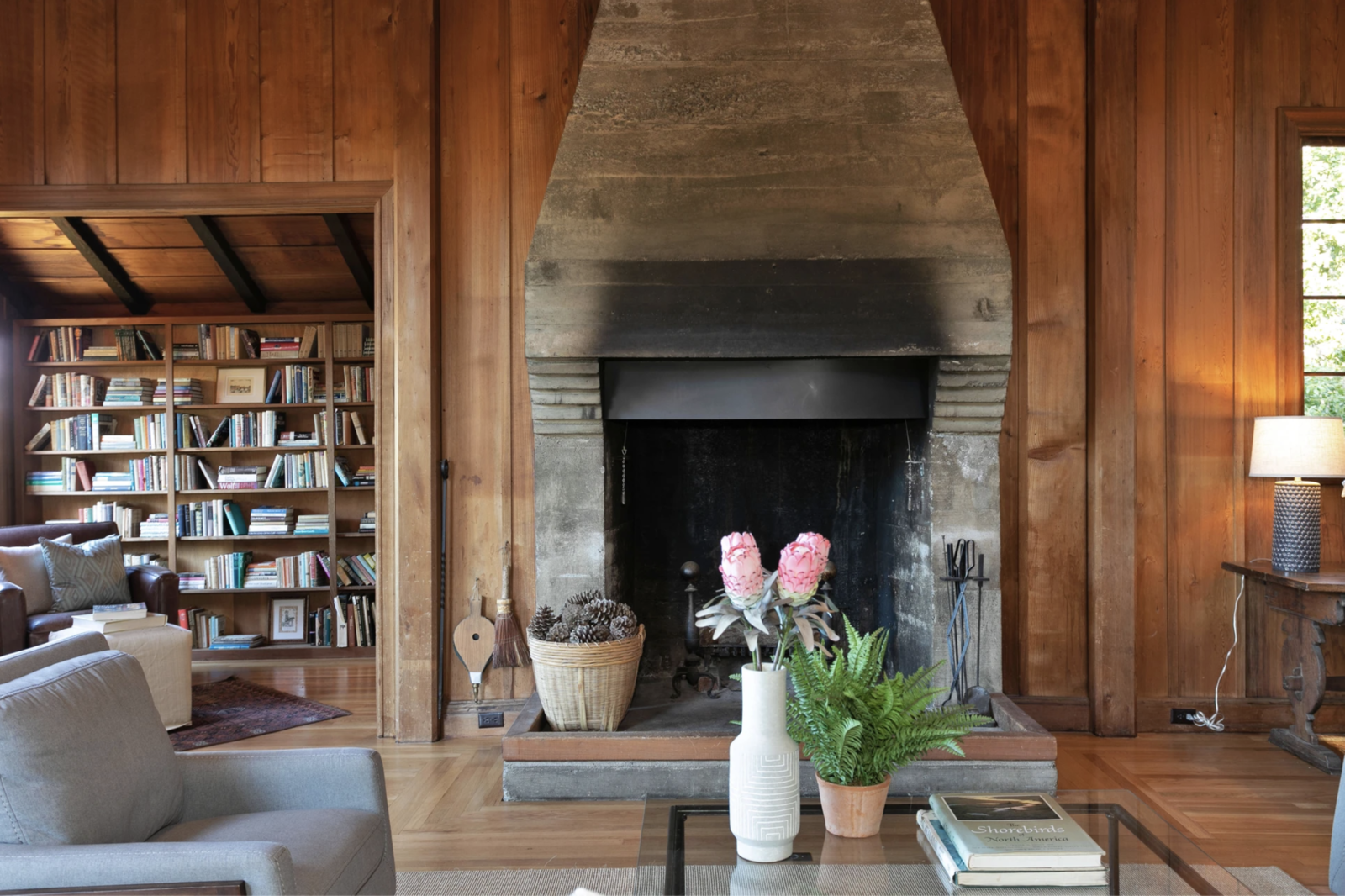 Photo 4 of 12 in A Berkeley Hills Arts and Crafts Home Hits the Market