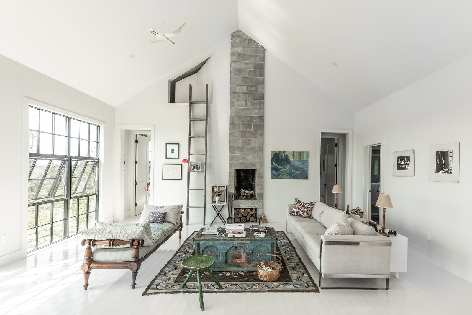 Photo 4 of 8 in A Screened Porch Slices Through a Design Duo’s New ...