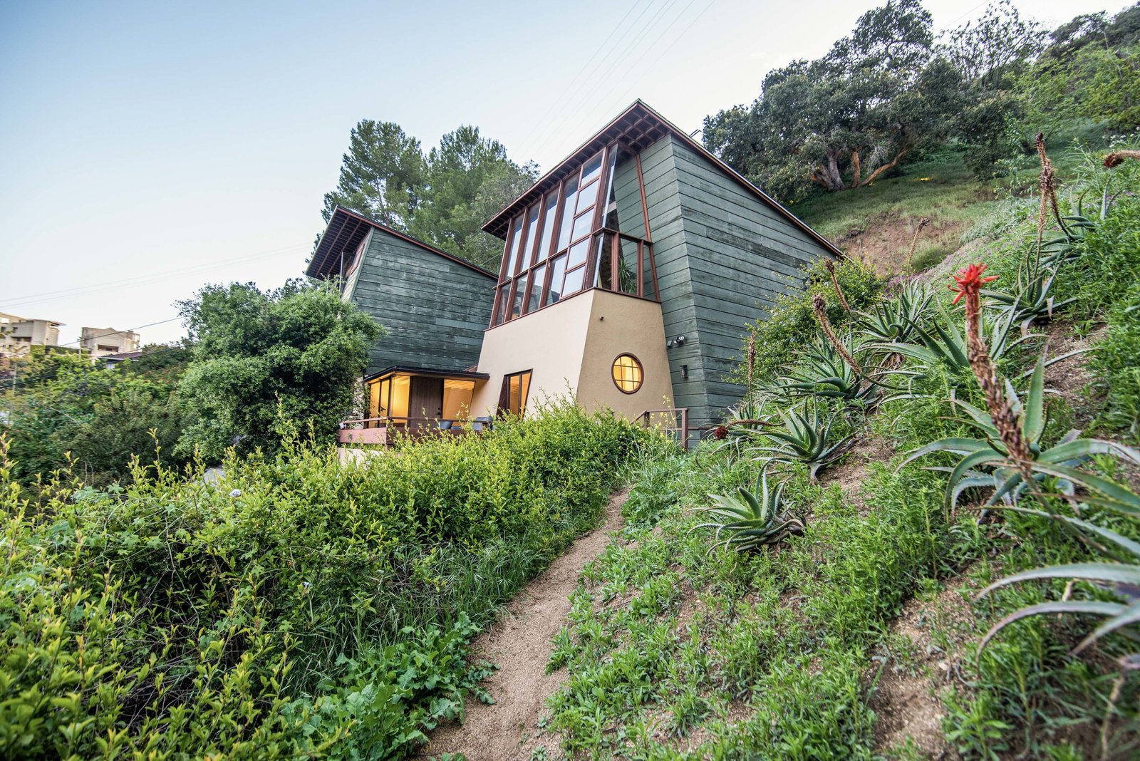 Photo 1 of 17 in You Can Rent Architect A. Quincy Jones’s Incredibly