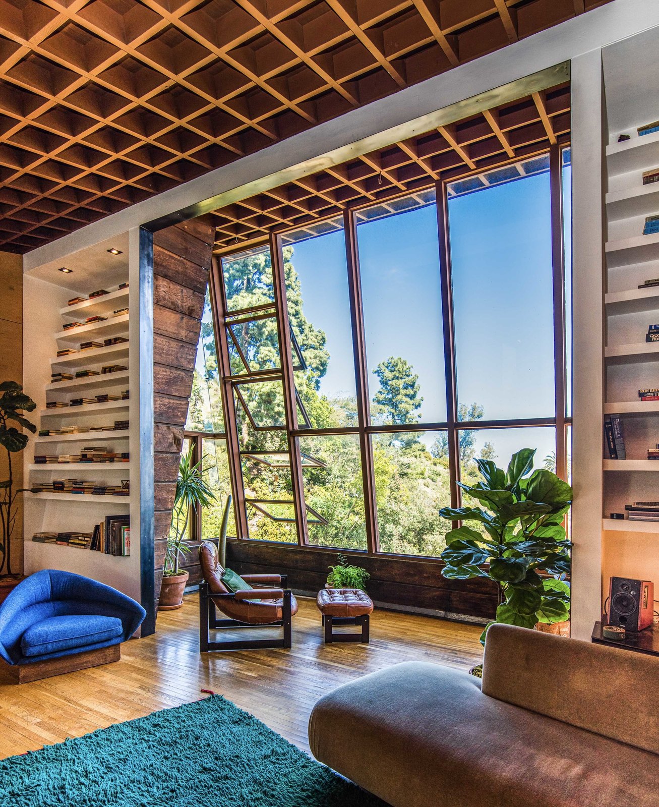 Photo 12 of 17 in You Can Rent Architect A. Quincy Jones’s Incredibly