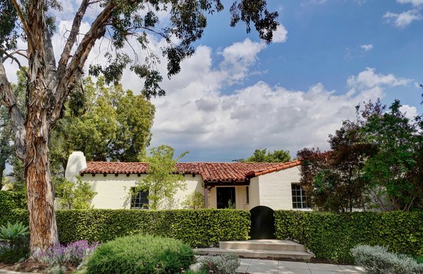 Frederick Ruppel was a local builder and artisan who helped restore the historic landmark Mission San Juan Capistrano. Ruppel originally built this one-level residence for his mother and later moved into the dwelling with his wife.