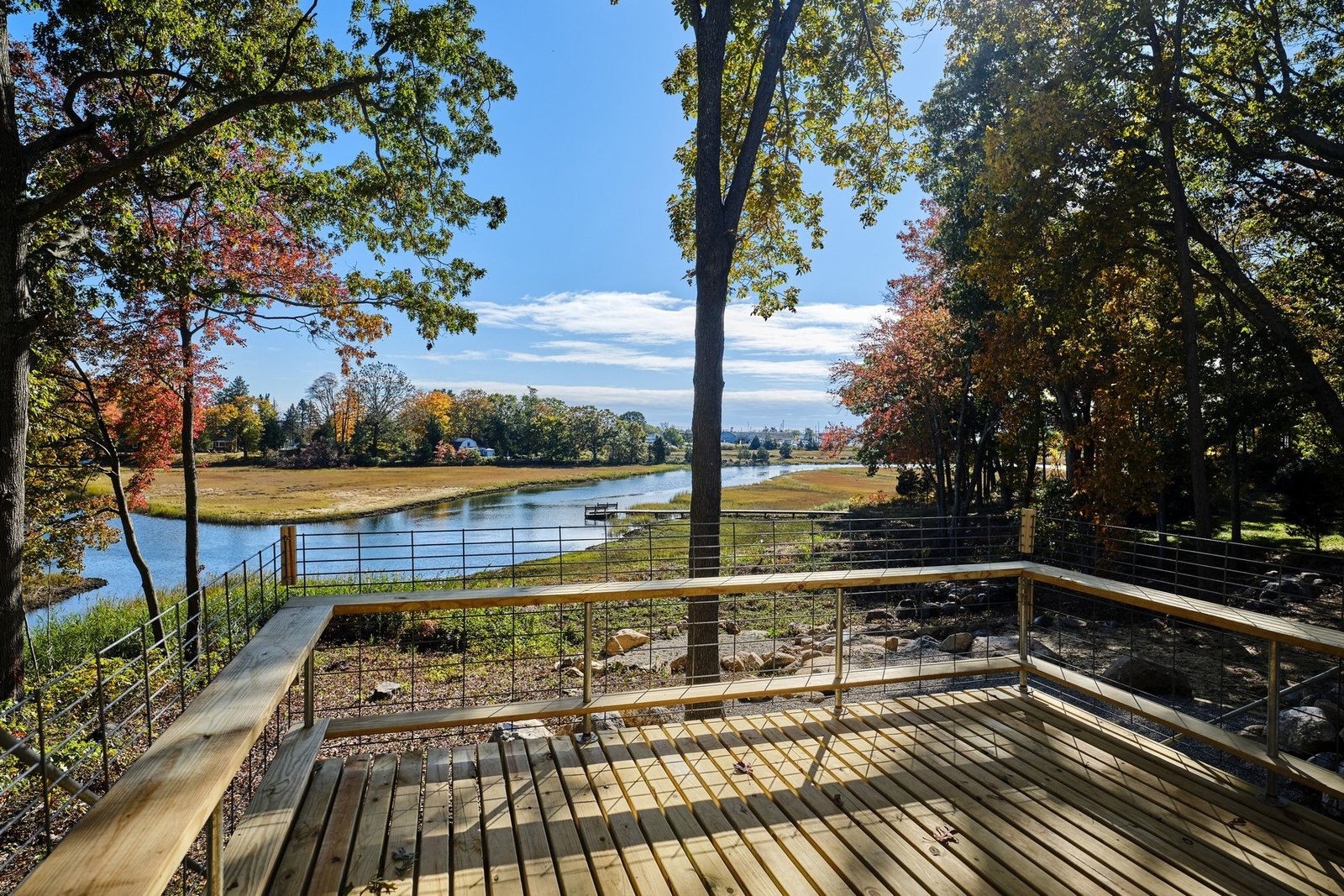 Photo 9 of 10 in A Connecticut Condo That Hugs the Patchogue River Asks