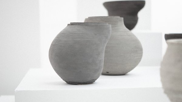 Concrete vessels by Gary Fernández