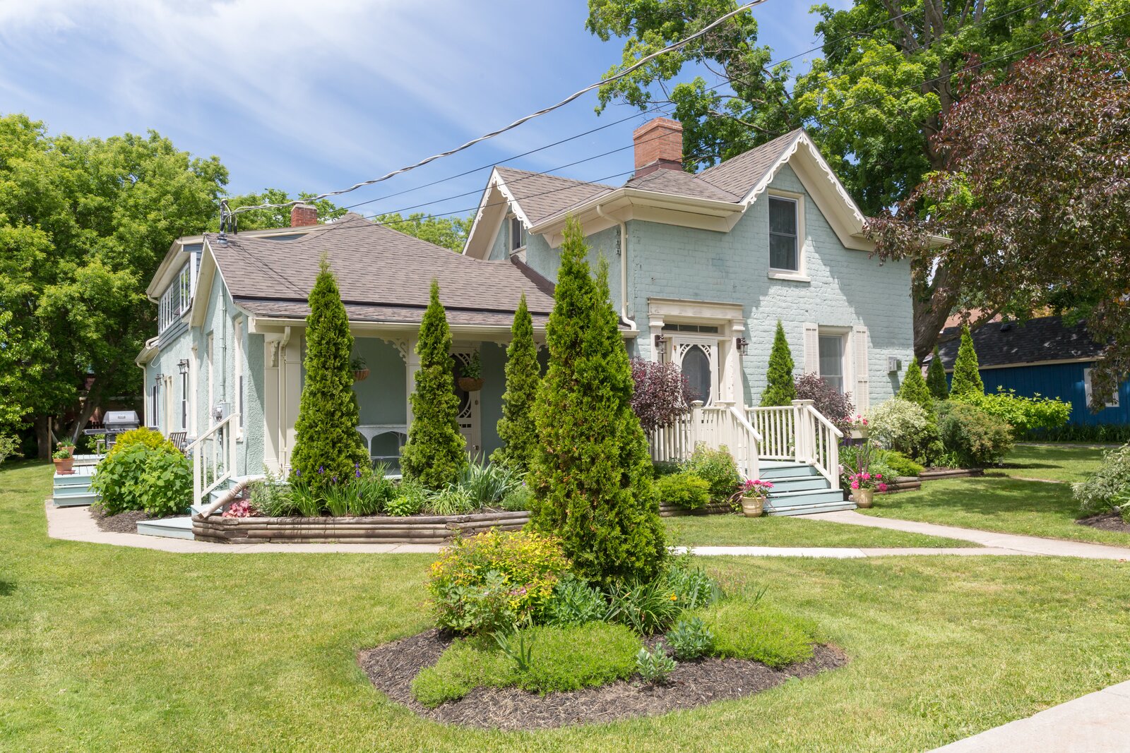 Photo 2 of 22 in Now’s Your Chance to Run Your Own Farmhouse Inn in