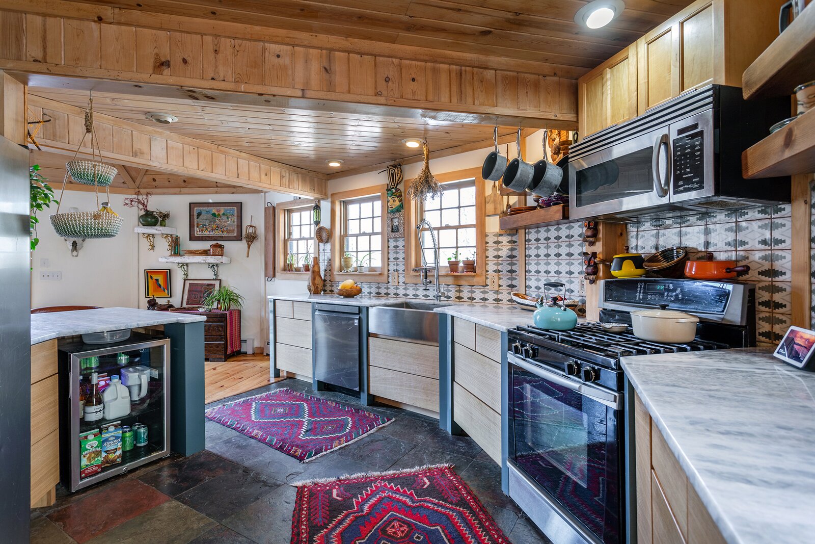 Photo 6 of 11 in A Charismatic Double-Dome House Hits the Market for $599K  - Dwell, image size:1600x1067