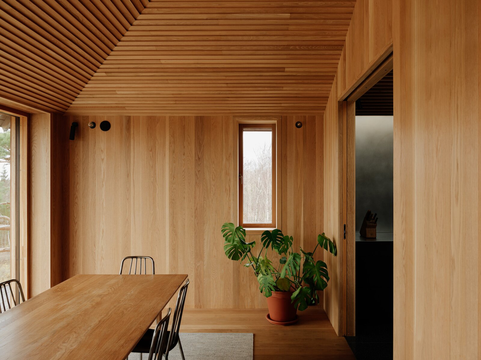 Picture of Photo 12 of 16 in 8 Scandinavian Cabins That Master the Art of ...