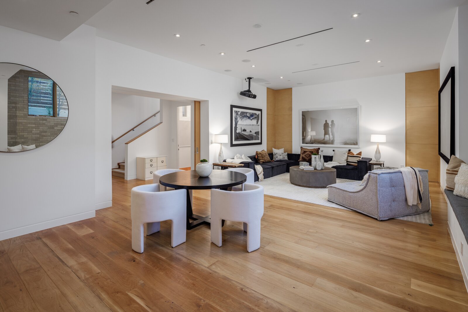 Photo 12 of 21 in Tyra Banks Lists Her Sprawling Pacific Palisades Home