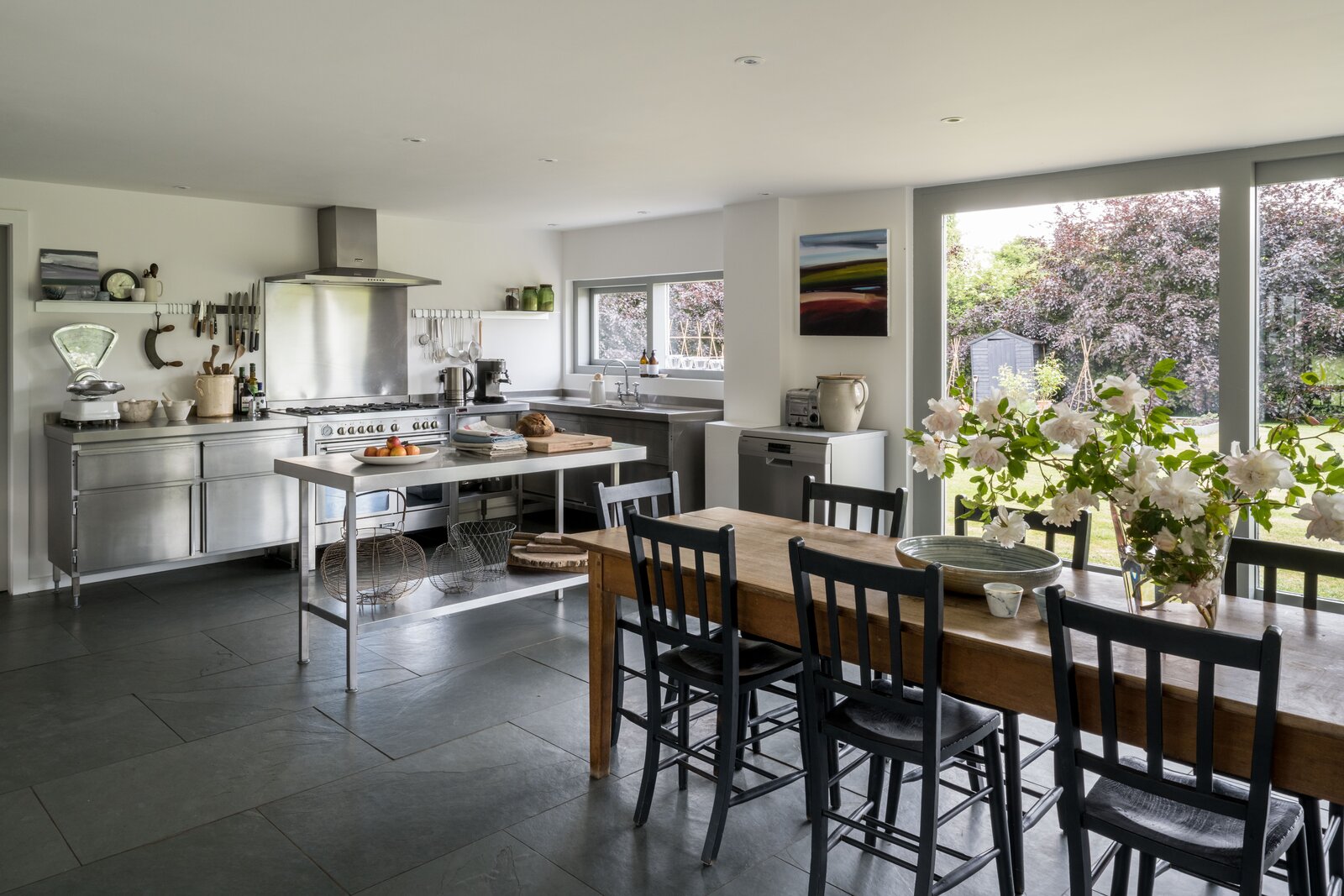 Photo 4 of 9 in A Charming Farmhouse Just Came to Market in the English