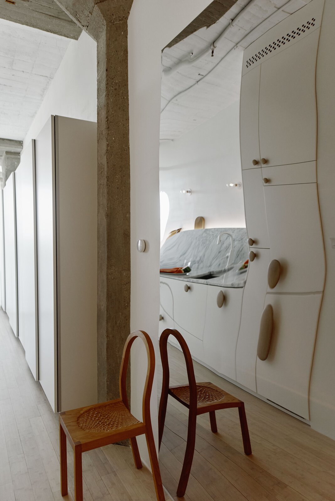 Photo 9 of 16 in An Architect Couple Give a Loft in a Former Light Bulb ...