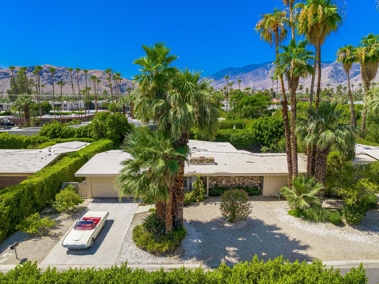 Photo 1 of 10 in Is This the Palm Springs Midcentury of Your Dreams? Dwell
