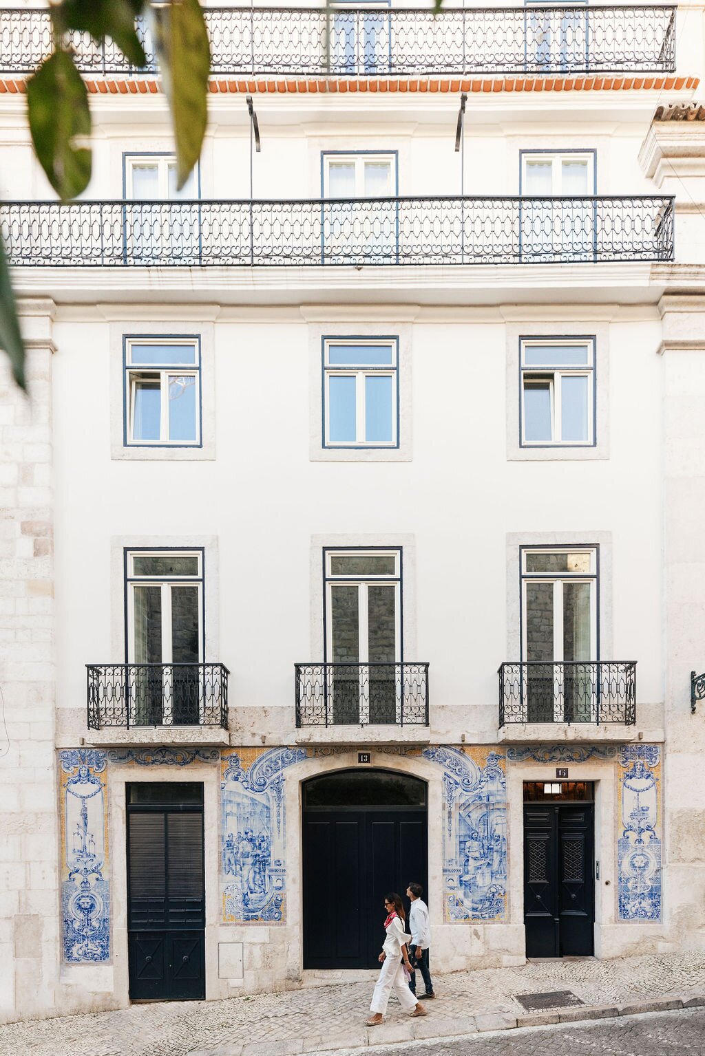 Photo 1 of 10 in If You Love Tile and Loft Living, This Lisbon