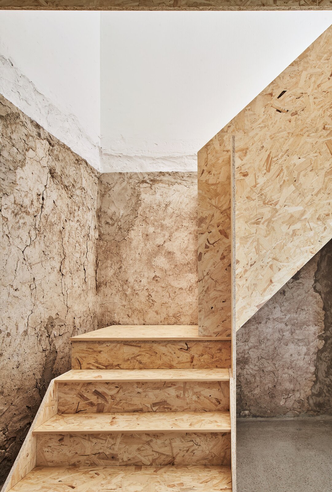 Photo 6 of 17 in In Spain, an Edgy Renovation Uses OfftheShelf