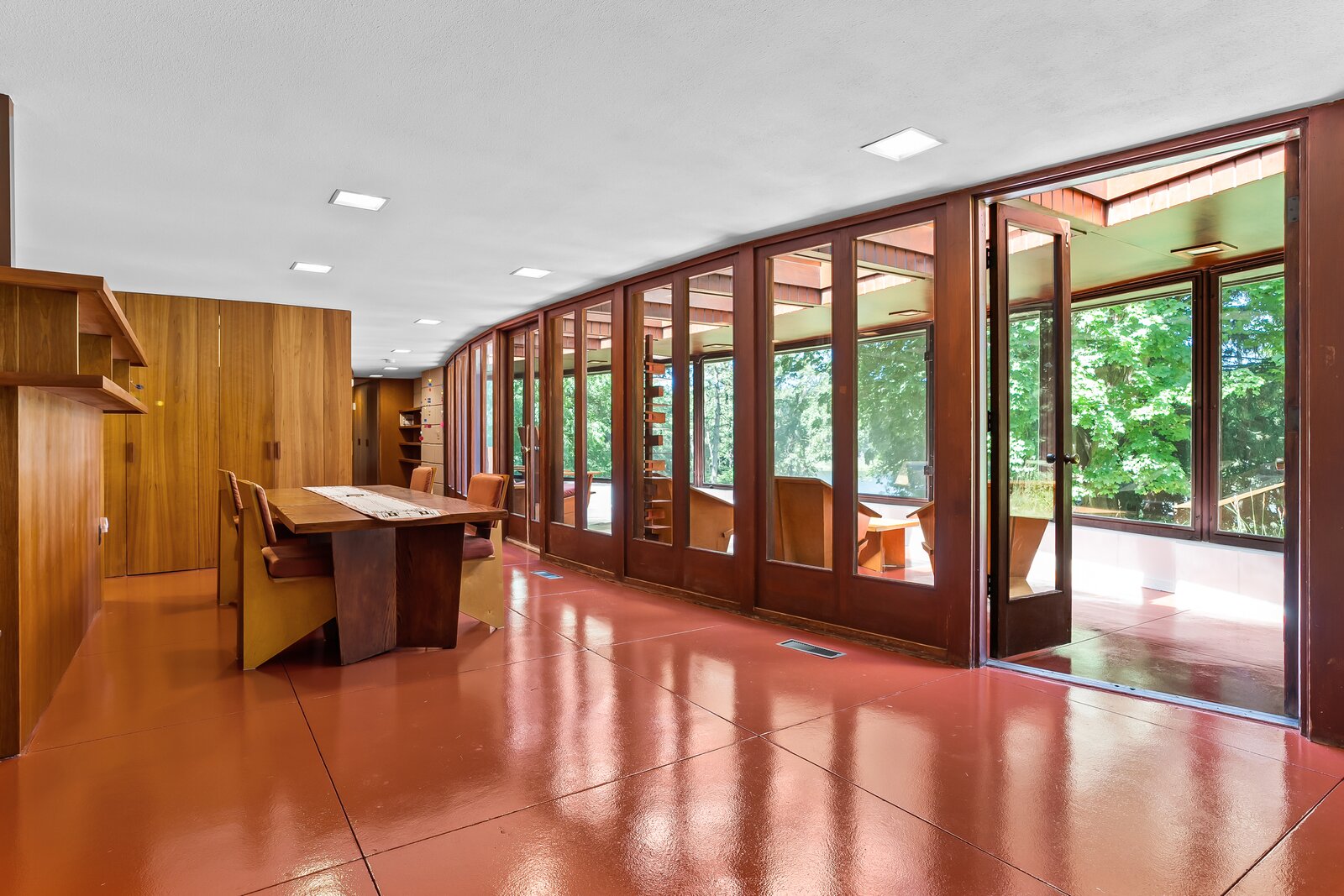 Photo 6 of 9 in Frank Lloyd Wright’s Winn House Just Hit the Market for