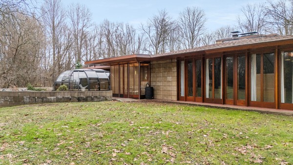 Listed for the second time ever, the Weisblat House is set in the Acres, a landmark Michigan community designed by the famed architect.