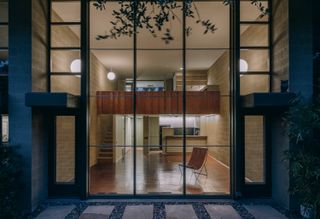 In Austin, a Famed Midcentury Apartment Just Listed for $2.8K a Month