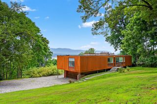 Philip Johnson’s Wolf House Is on the Market for $1.8M
