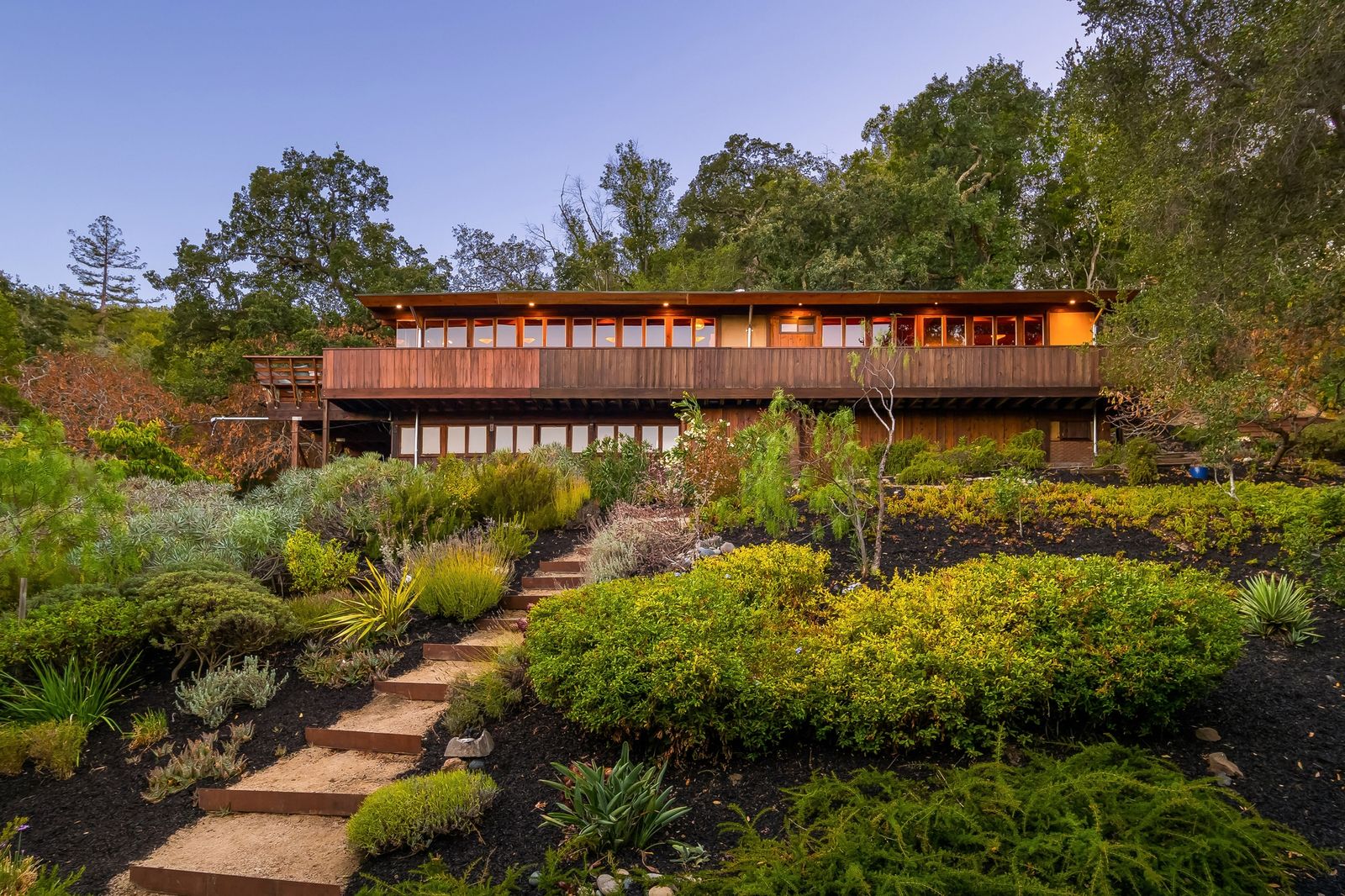 This .3M Bay Area Home Was Built in 1955, But It Looks Brand-New