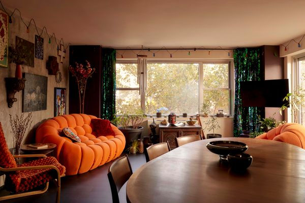 Solveiga Krumins and her son Eddie share a two-bedroom in Penn South, an affordable housing cooperative complex in New York City’s Chelsea neighborhood. Eddie had been a designer working in the city with stellar clients like Maurice Gibb and his wife Yvonne (