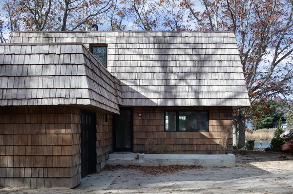 With the help of architect Leah Solk, Chris and Erika Wershoven renovated their 1,970-square-foot retreat on the North Fork of Long Island for $500 per square foot. Erika says meticulous planning and finding an architect who aligned with her family’s sensibility and goals helped them achieve a distinctive end result within their budget.