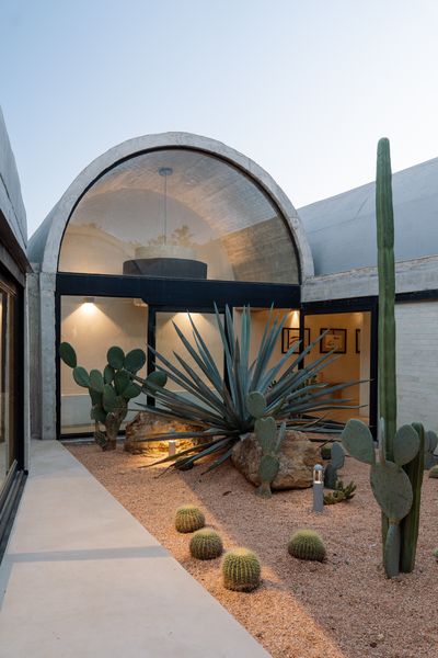 Paul and Rachel Vanden Bout recently left Virginia to join their son and daughter-in-law—NV Design Architecture principals Tom Vanden Bout and Brenda Nelson—in Oaxaca, Mexico.