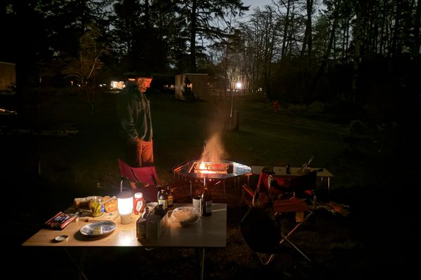 The Takibi Kit in action, one of several that can be rented to make whatever meal you want to your specifications.